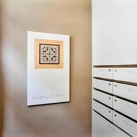 Blue Almada Apartment *