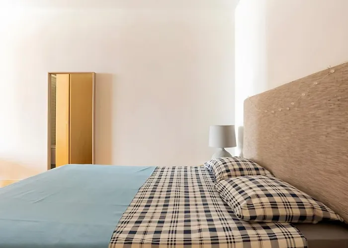 Blue Almada * بورتو