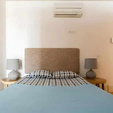 Apartman Blue Almada *